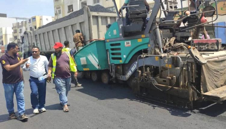 تدشين سفلتت مشروع طريق عدن - لحج - تعز